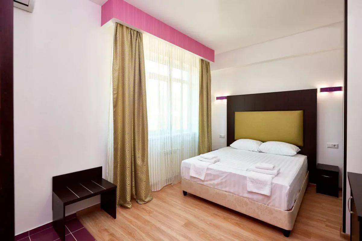 Фотография 2 местный делюкс с балконом