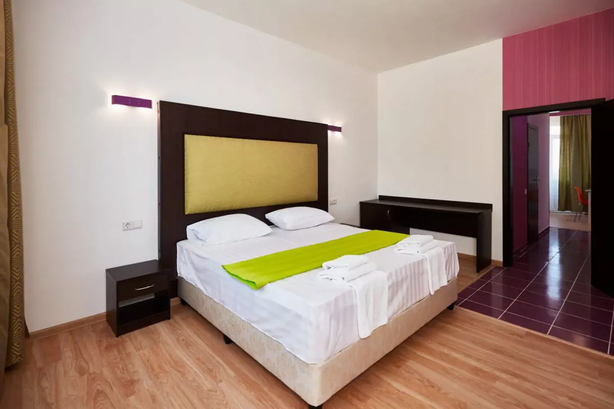 Фотография Люкс 2 комнатный с террасой